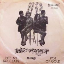 Sweet Somethings · He's My Soul Baby / Pot of Gold - 7